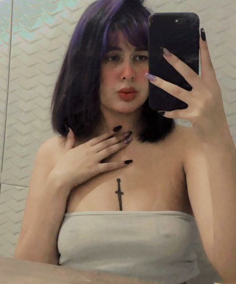 tori vicks nude star pics