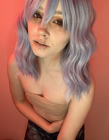 young asian onlyfans exclusive image