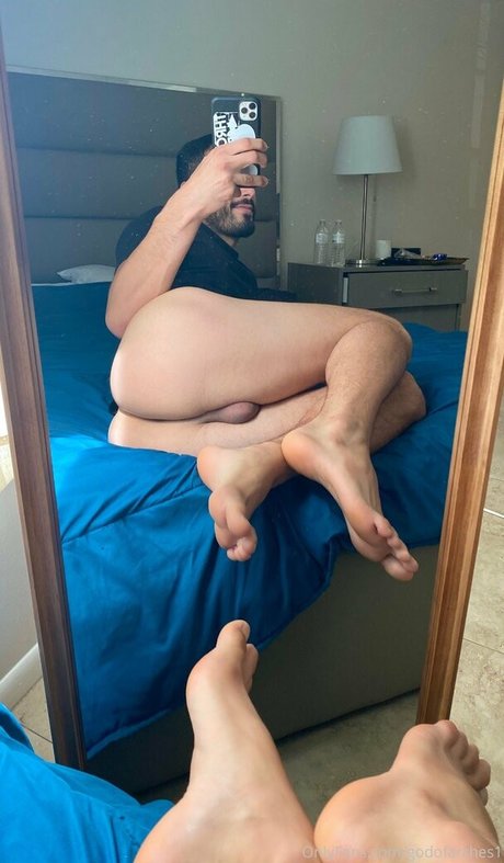 latina shemale onlyfans top photos