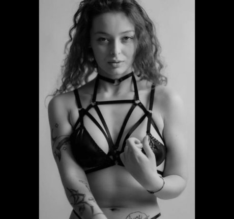 Overdose Weed pornstar free photo