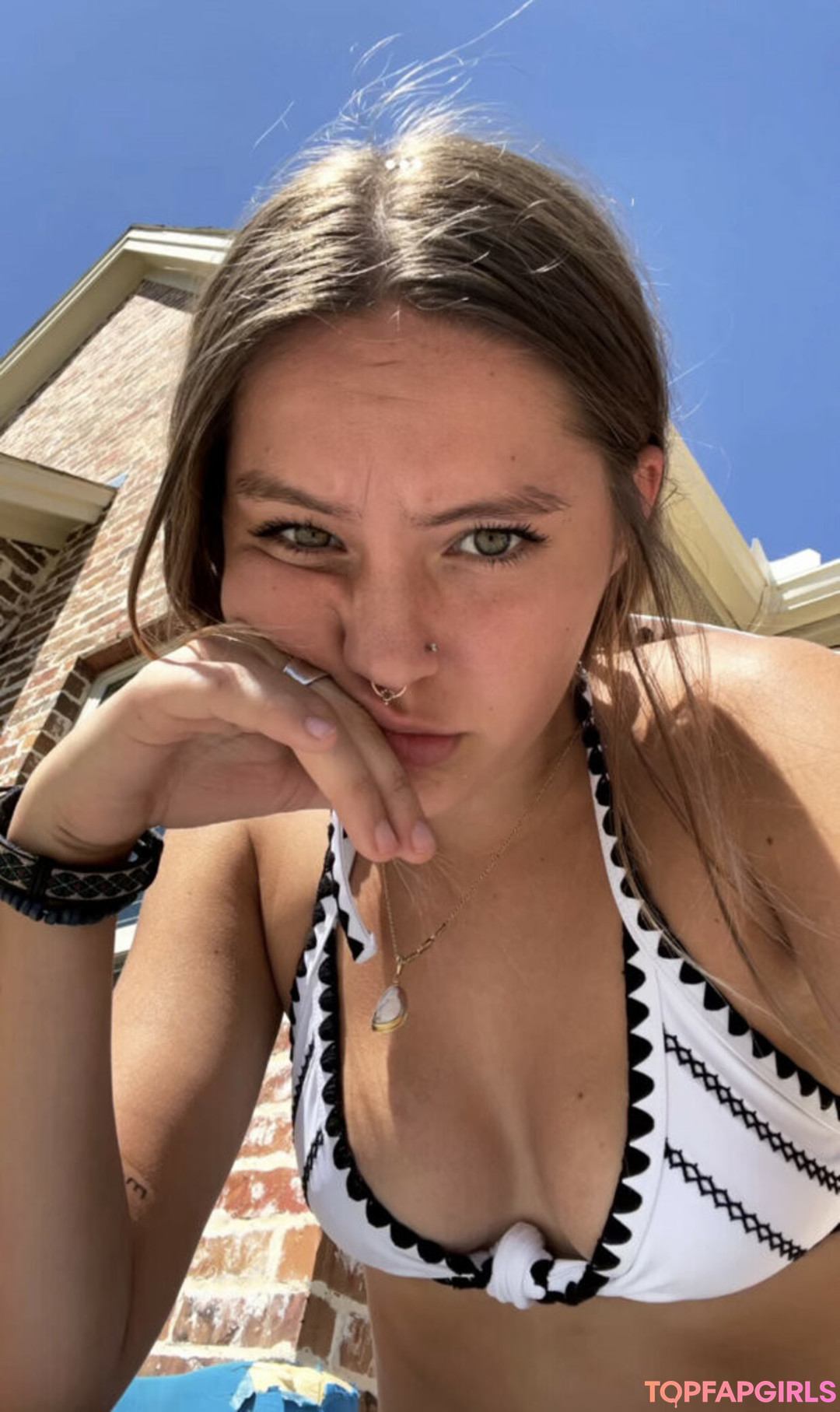 trans milf onlyfans naked picture