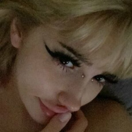 Noodle Noodlesriu pornstar pretty pic