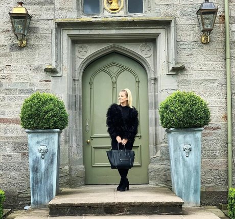 phat onlyfans art xxx galleries