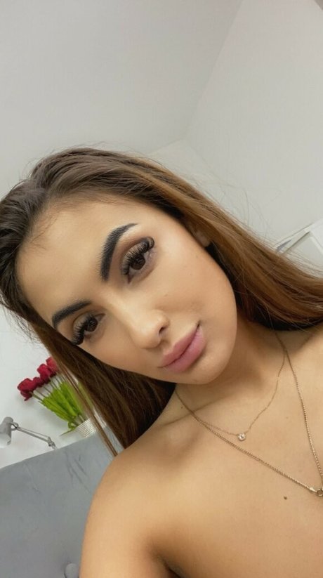 brunette petite onlyfans beautiful xxx gallery