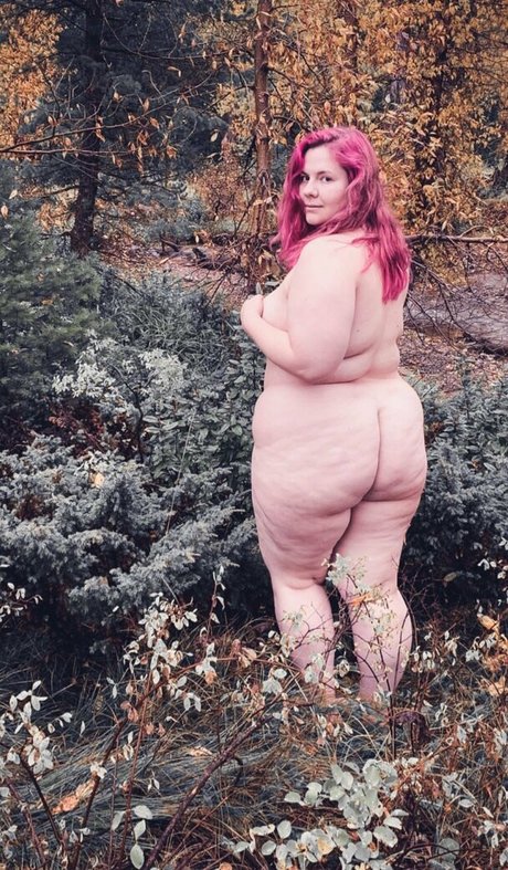 Grizbbly pretty actress img