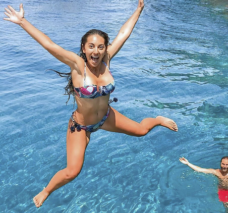 Neslihan Ozturk star nude image