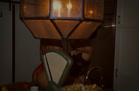 Miratwitch sex model photo