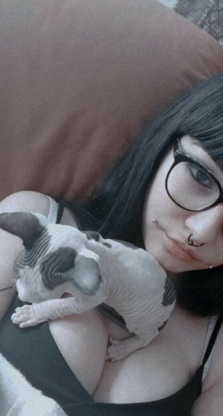 mariiiagv pornographic model archive