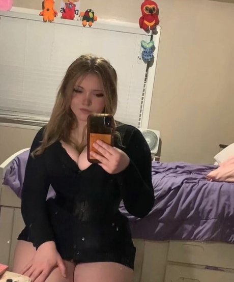 yours___truly___sav1 beautiful actress gallery