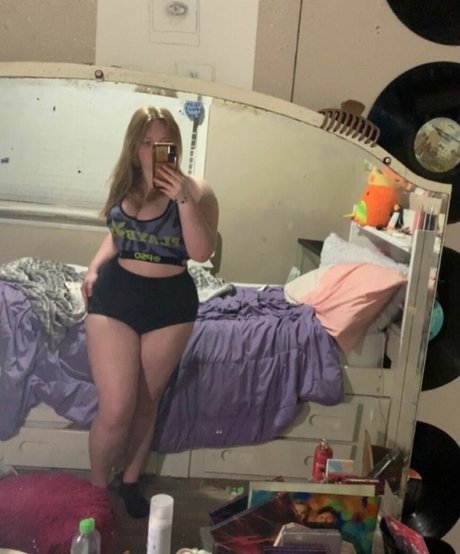 yours___truly___sav1 perfect pornstar archive