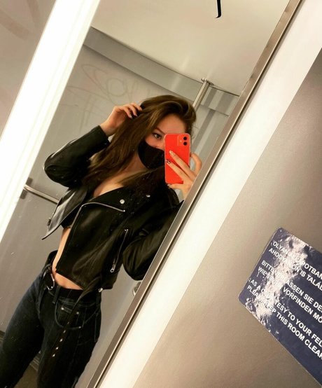 Rekapic sex model image