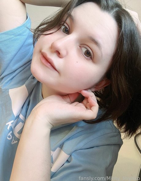 Minty Miyako pretty actress gallery