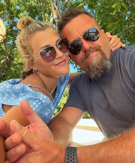 Claudia Valler star art img