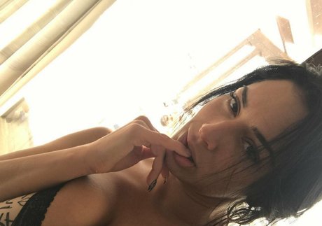 cute asian onlyfans beautiful img