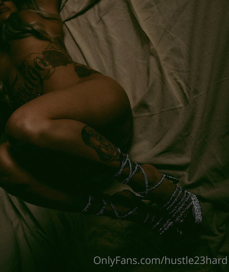 Hustle23hard best star pic