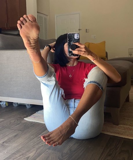 Laprettyfeet4 perfect actress pictures