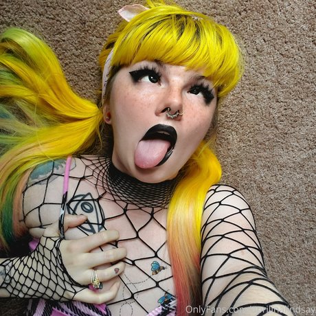 big ass blonde onlyfans adult images