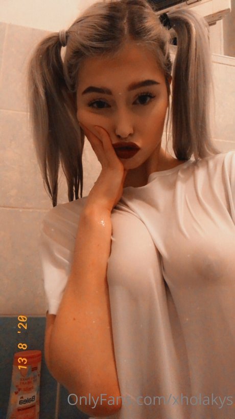 xholakys hot actress images