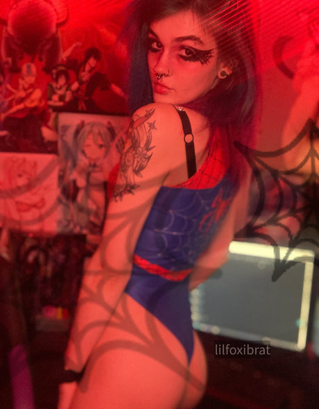 Lil Foxi star adult gallery