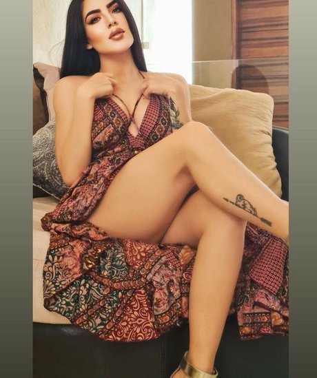 Mary Baltazar nudes model archive