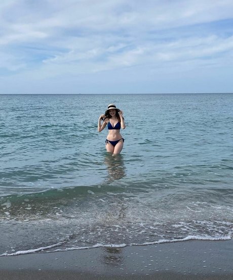 two onlyfans free nude pictures