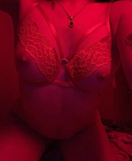 Martu Massa pornographic model image