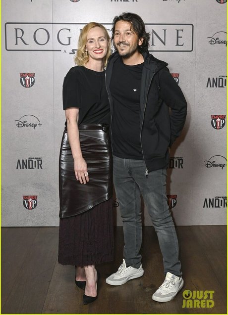 Genevieve O Reilly best model galleries