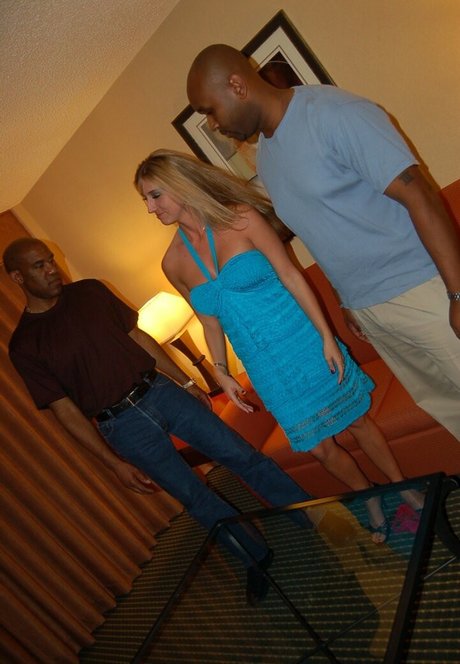 skinny ebony onlyfans hot naked pic