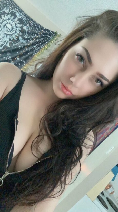 petite ebony onlyfans porno pic