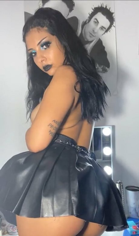 female masturbation onlyfans sexy nude img