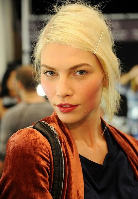 Aline Cleusa Weber star beautiful photos