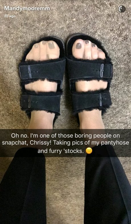 Amanda Leigh Moore hot model galleries