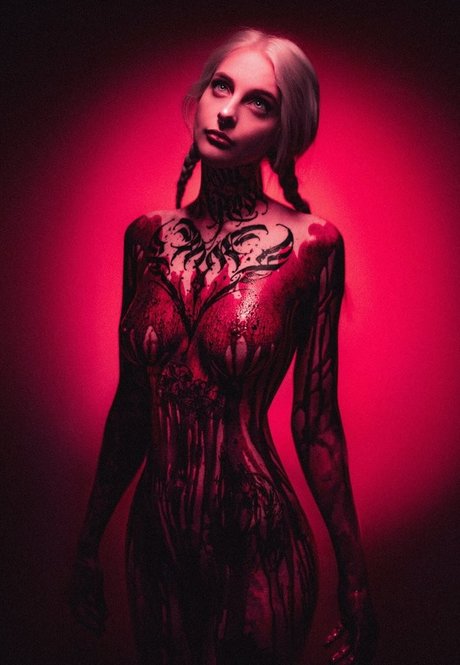 nava nextdoor star perfect images