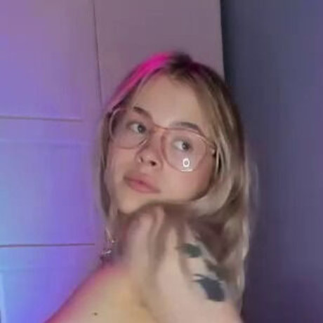 centaurihadar star nudes pic