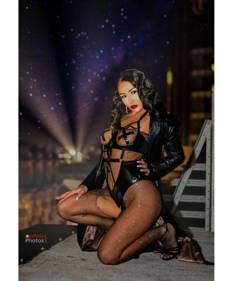 Reign Chaos perfect pornstar photos