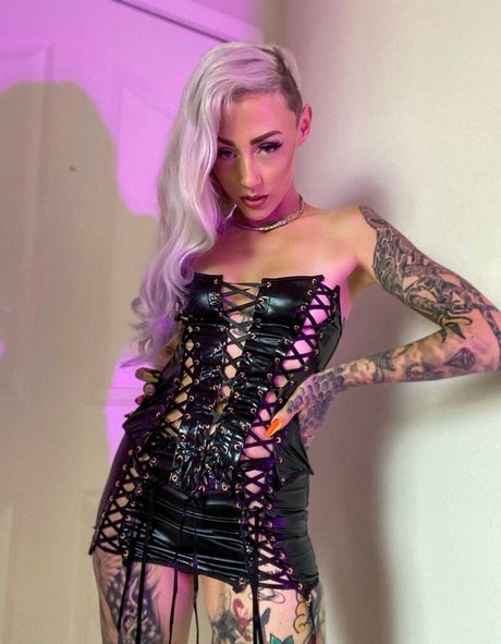 Shonda Laurelee Mackey porn model photo