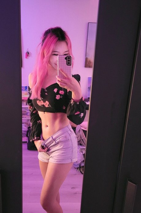 Starrymiu art pornstar pic