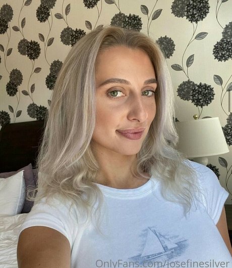 Josefine Silver pornographic model img