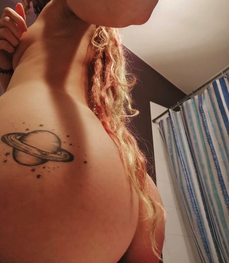 Bambiicandy model naked images