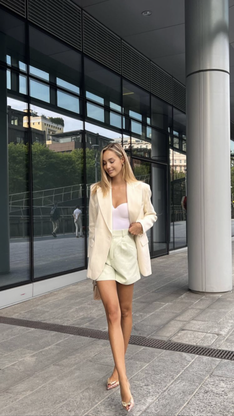 Viky Varga pornstar sexy archive