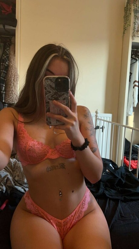 alana03 pretty star img