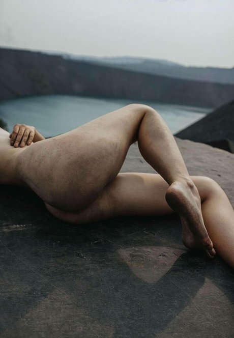 Petitesofi erotic model pictures