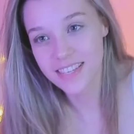 Amy__haris pretty pornstar img