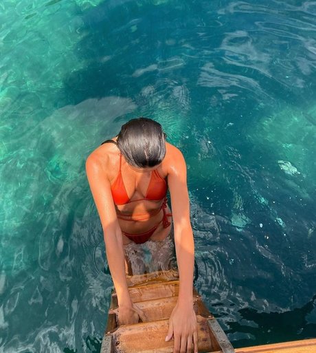 Alice Llenas best model pictures