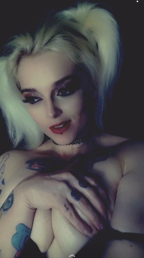 Gothicsushii top pornstar images