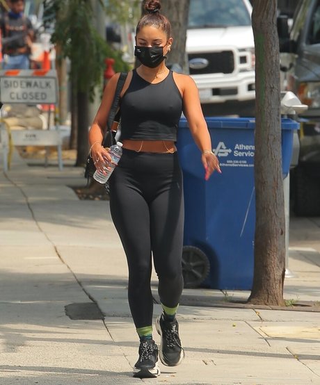 lesbian sex onlyfans pornographic pictures