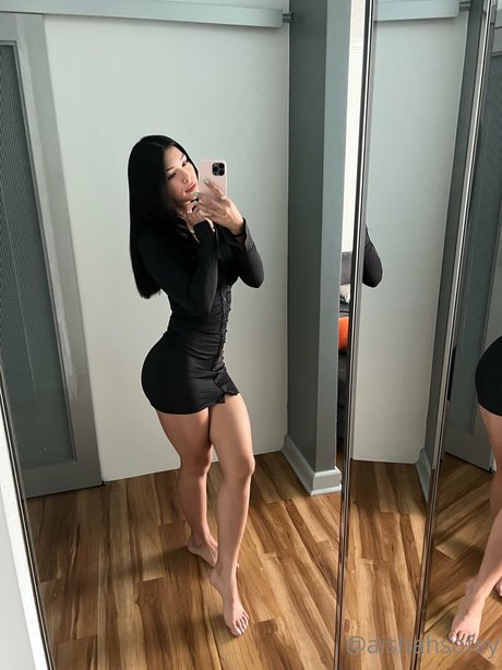 young asian onlyfans beautiful nude pic