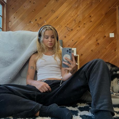 Anna Shumate model sexy gallery