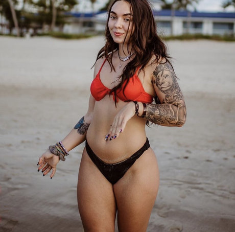 Abby Berner_ nude model photos