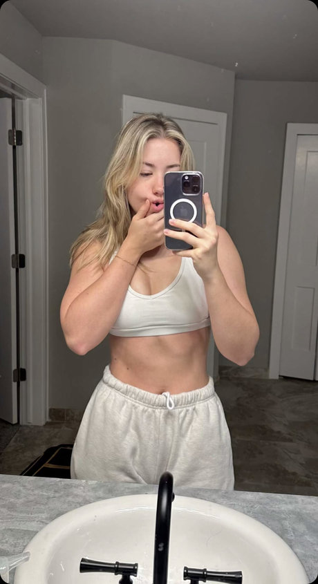 princess asian onlyfans hot image